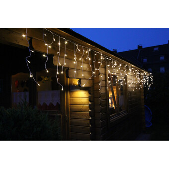 LED Eisregenlichterkette mit 240 warmweißen LED
